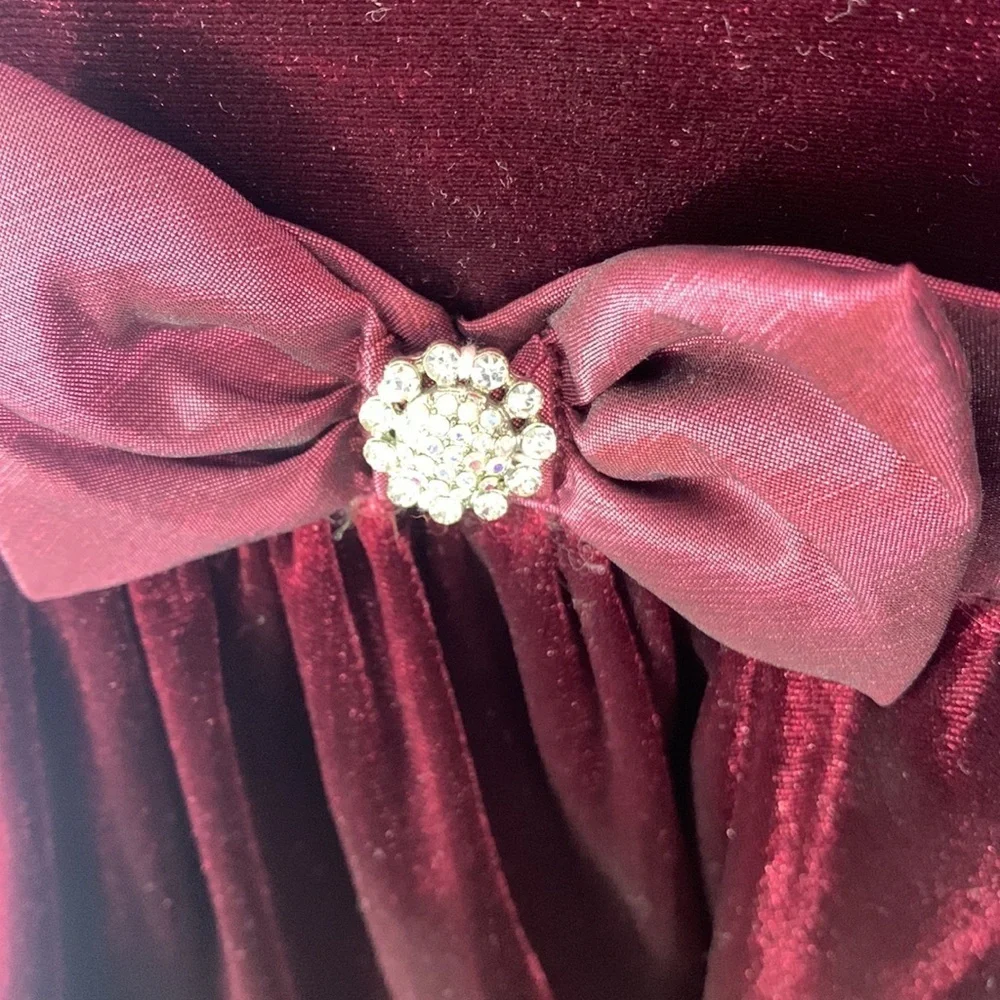 Rare editions size 24 months burgundy velvet dress rhinestone bow cap sleeve
